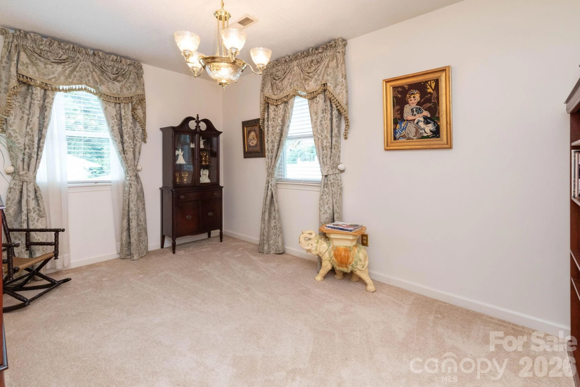 84 Portcrest Heights - Photo 14