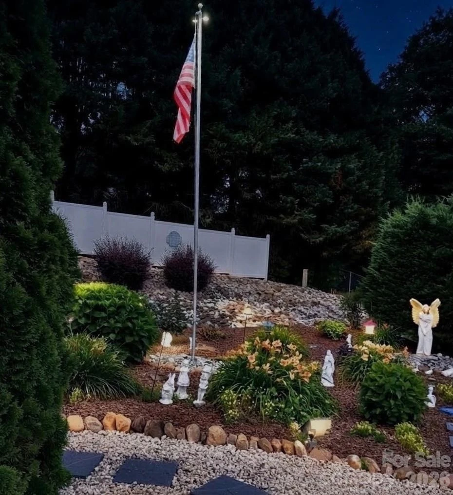 84 Portcrest Heights - Photo 32