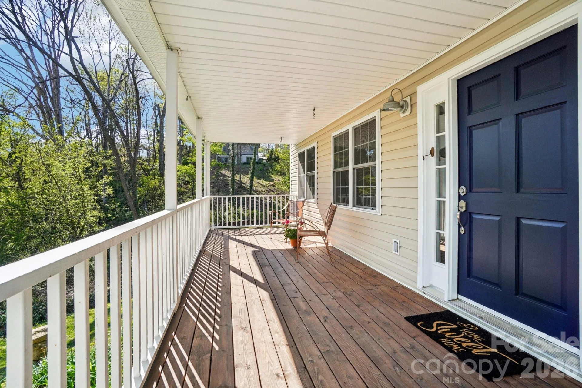 153 Hudson Street - Photo 2