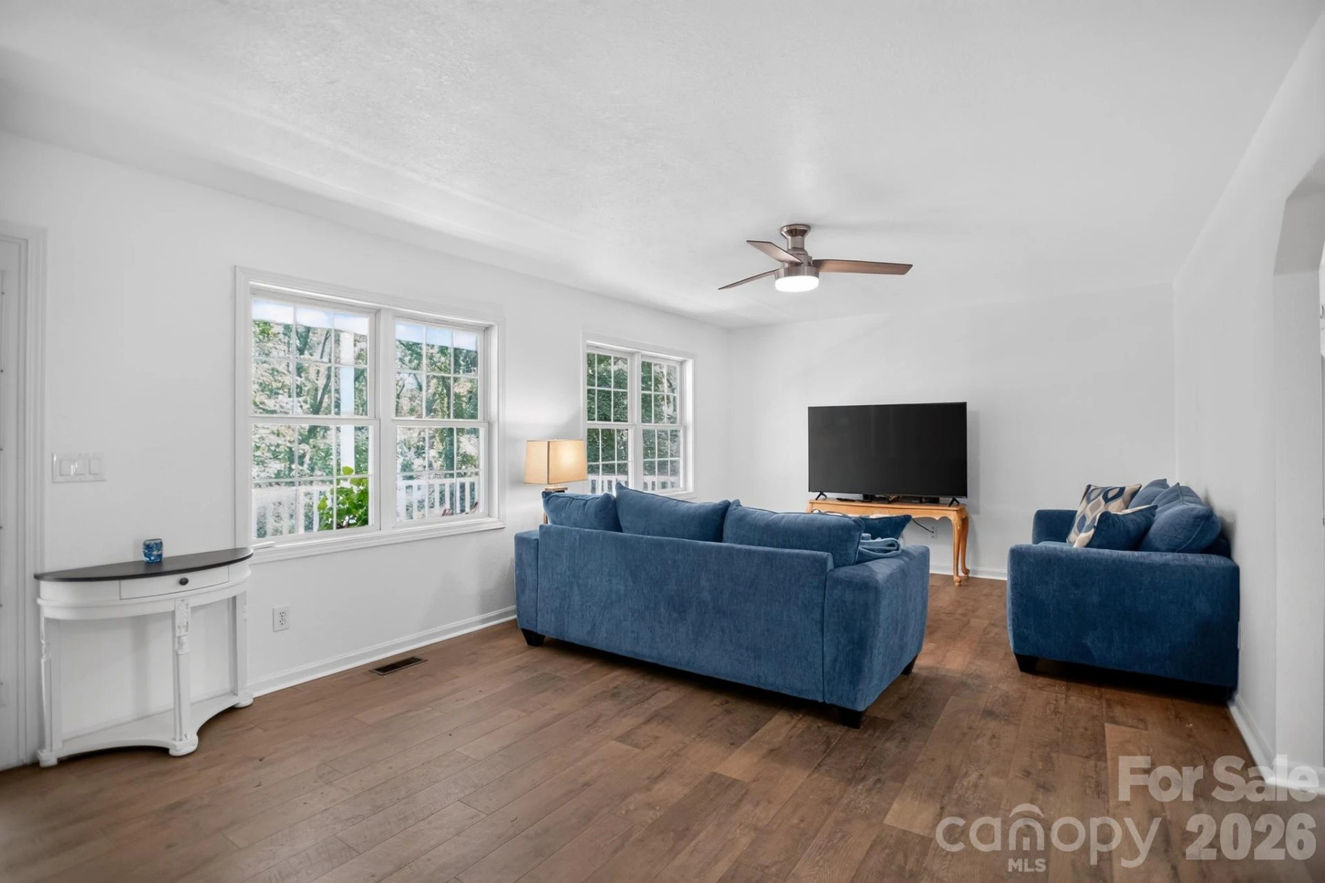 153 Hudson Street - Photo 4