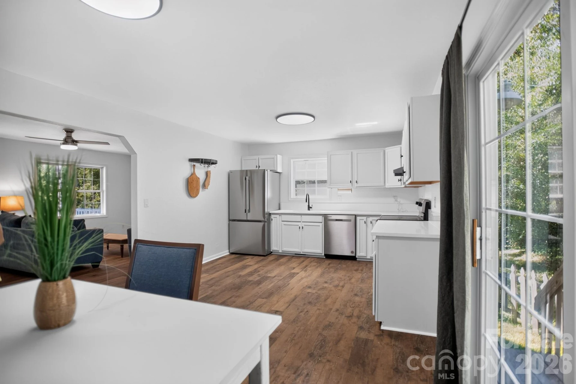 153 Hudson Street - Photo 6