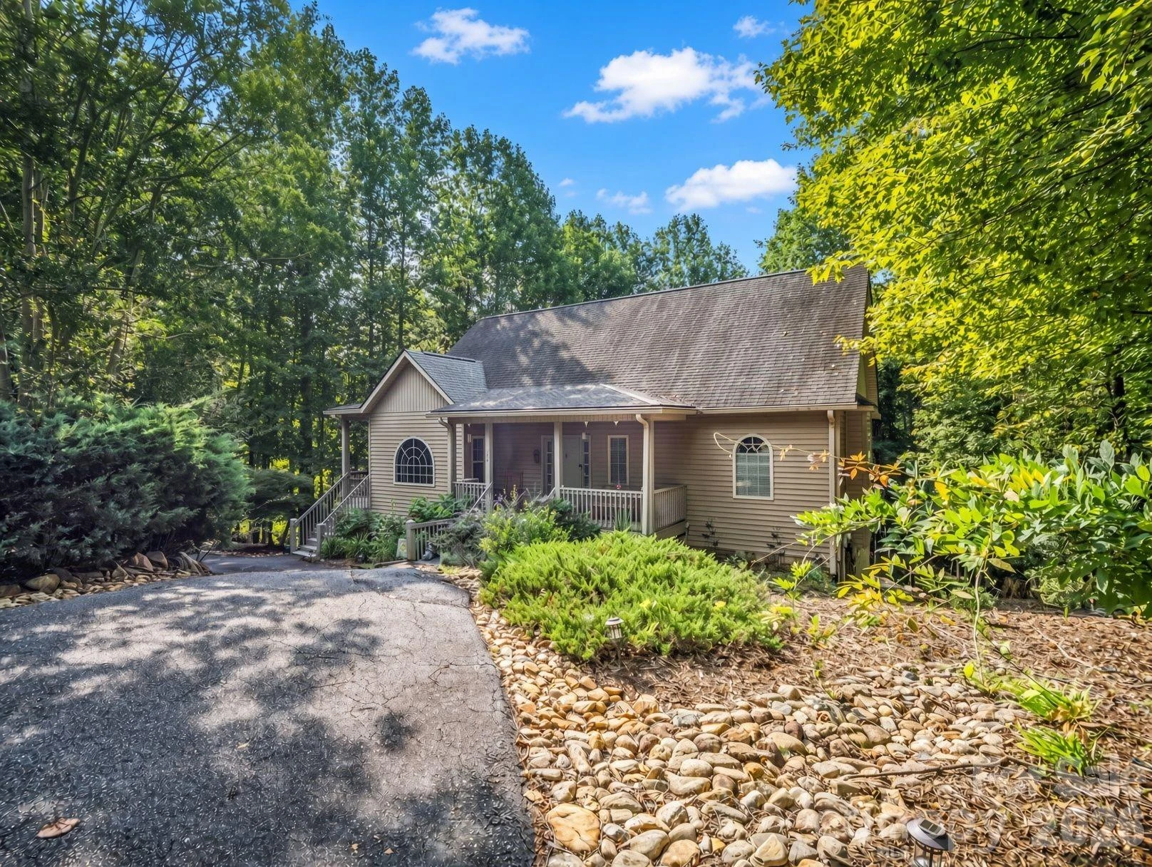 107 Wilkerson Court - Photo 2