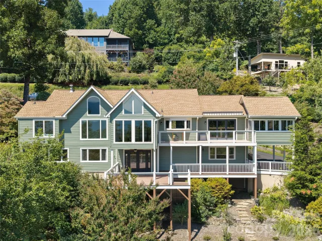 288 Roberts Drive