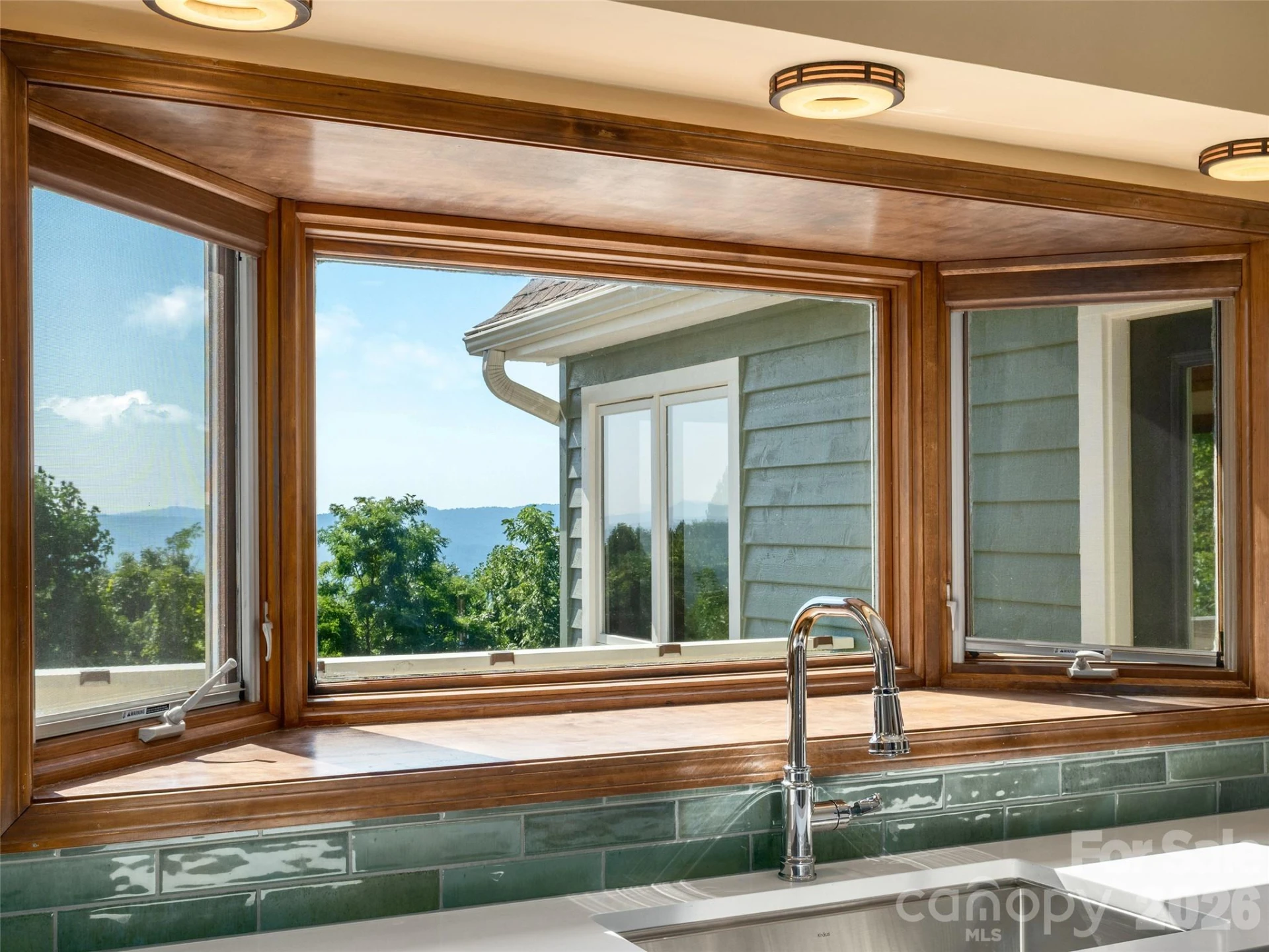 288 Roberts Drive - Photo 9