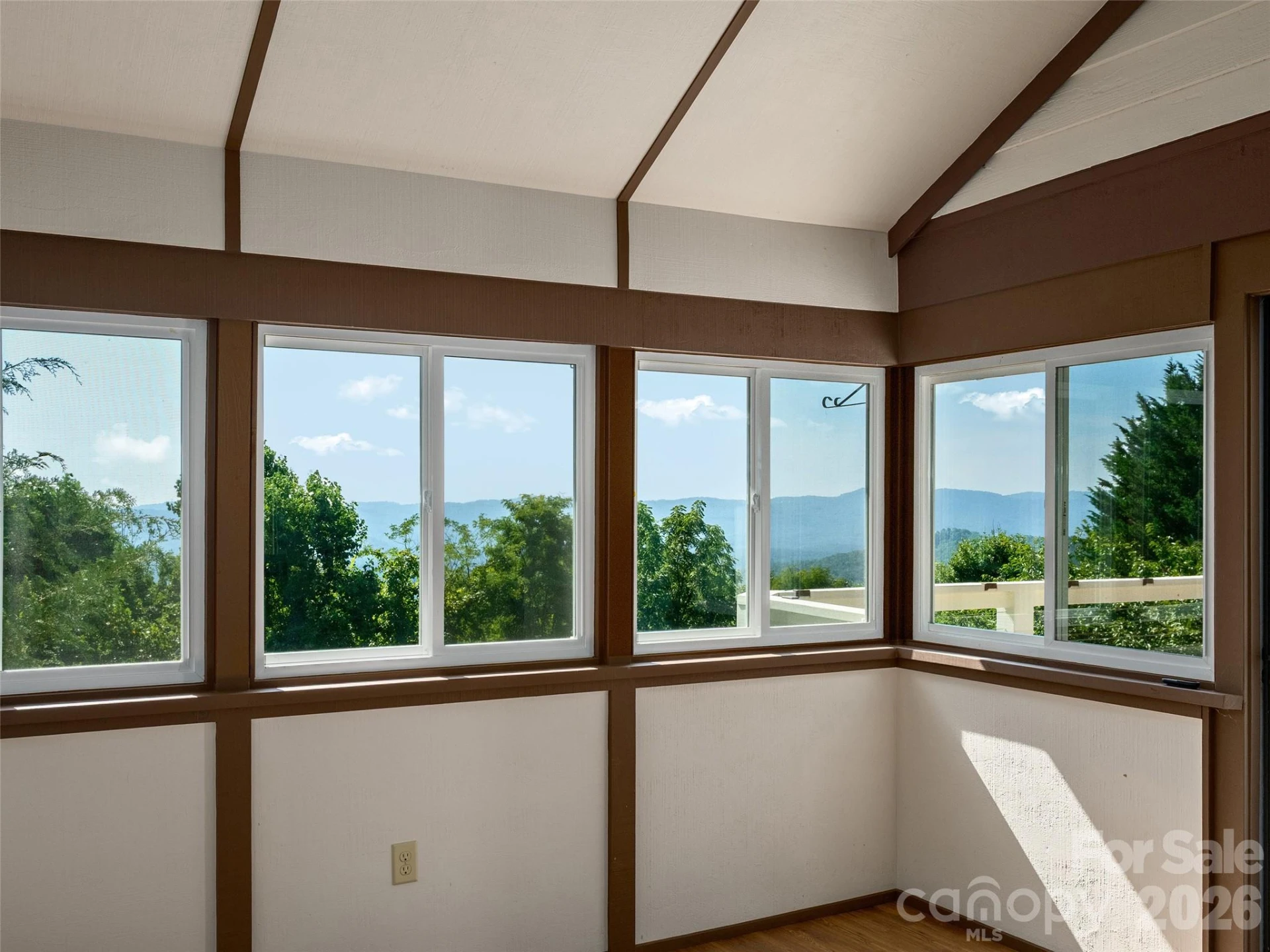 288 Roberts Drive - Photo 15