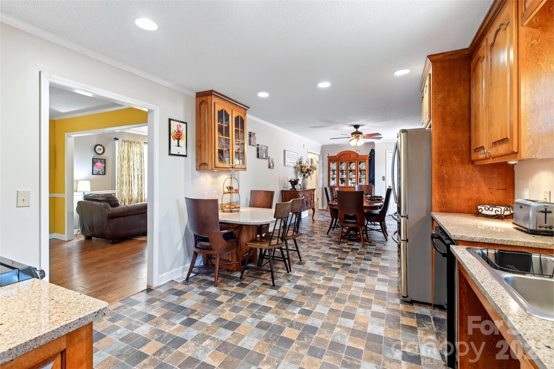 146 Cobblestone Drive - Photo 12