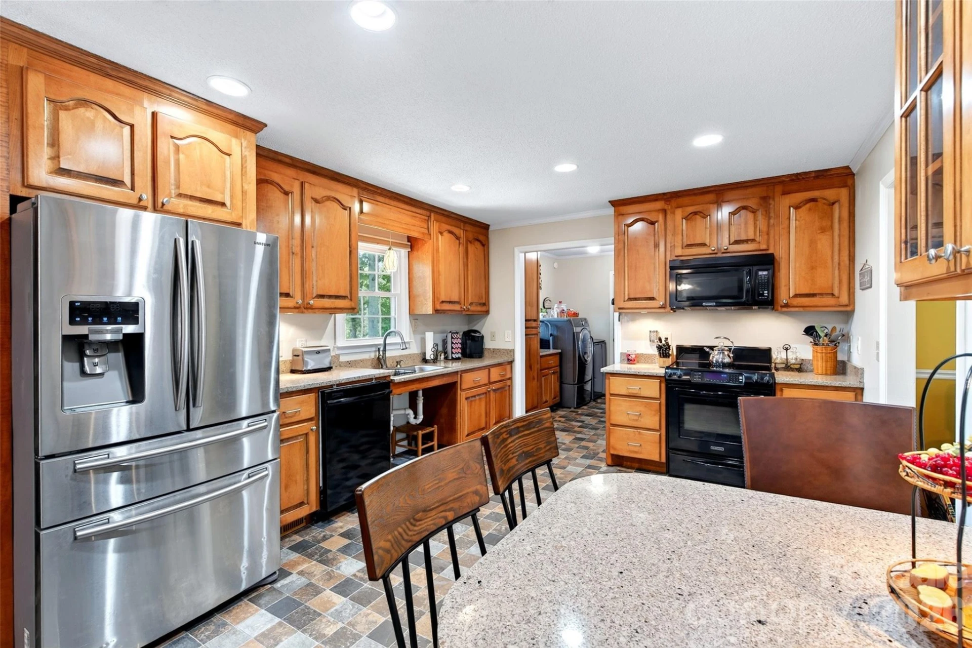 146 Cobblestone Drive - Photo 15