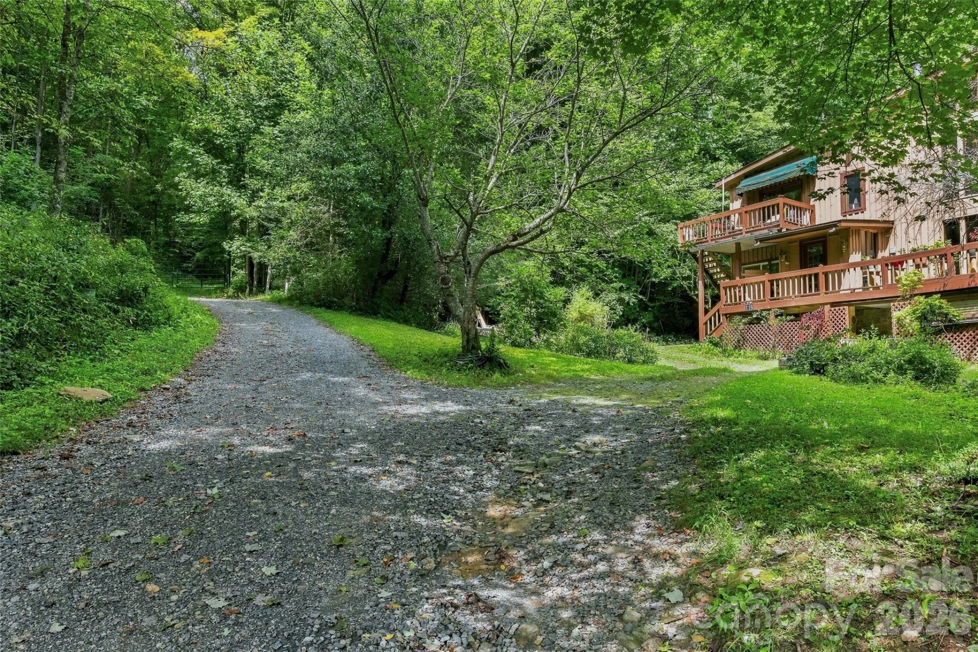 118 Marys Way - Photo 8