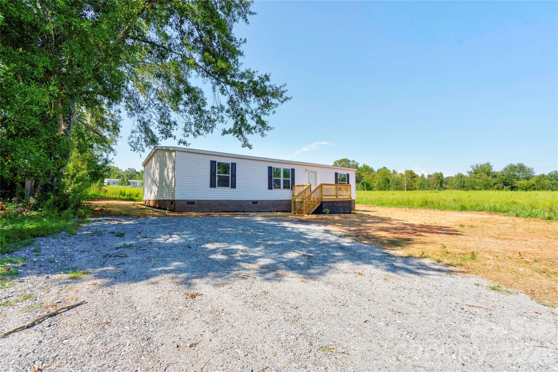 453 Thompson Road - Photo 2
