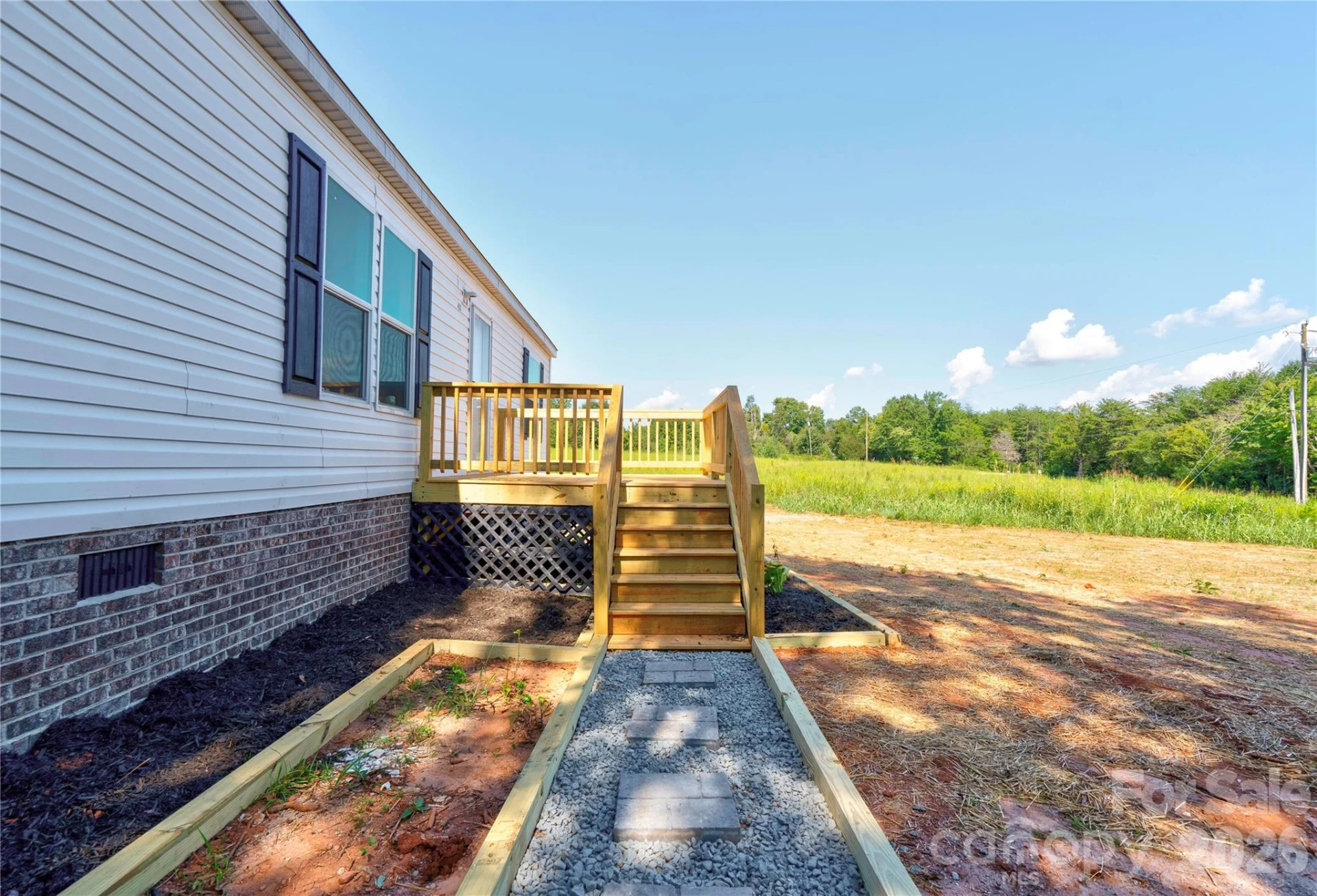 453 Thompson Road - Photo 4