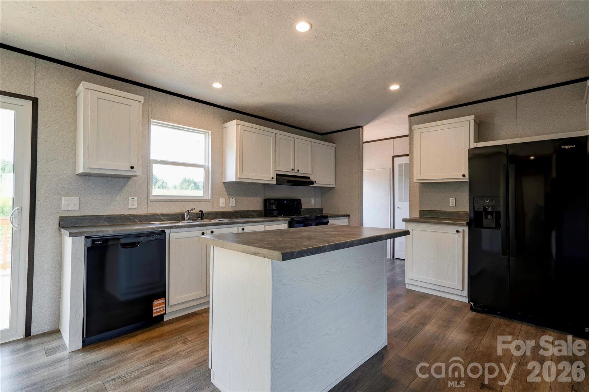453 Thompson Road - Photo 12