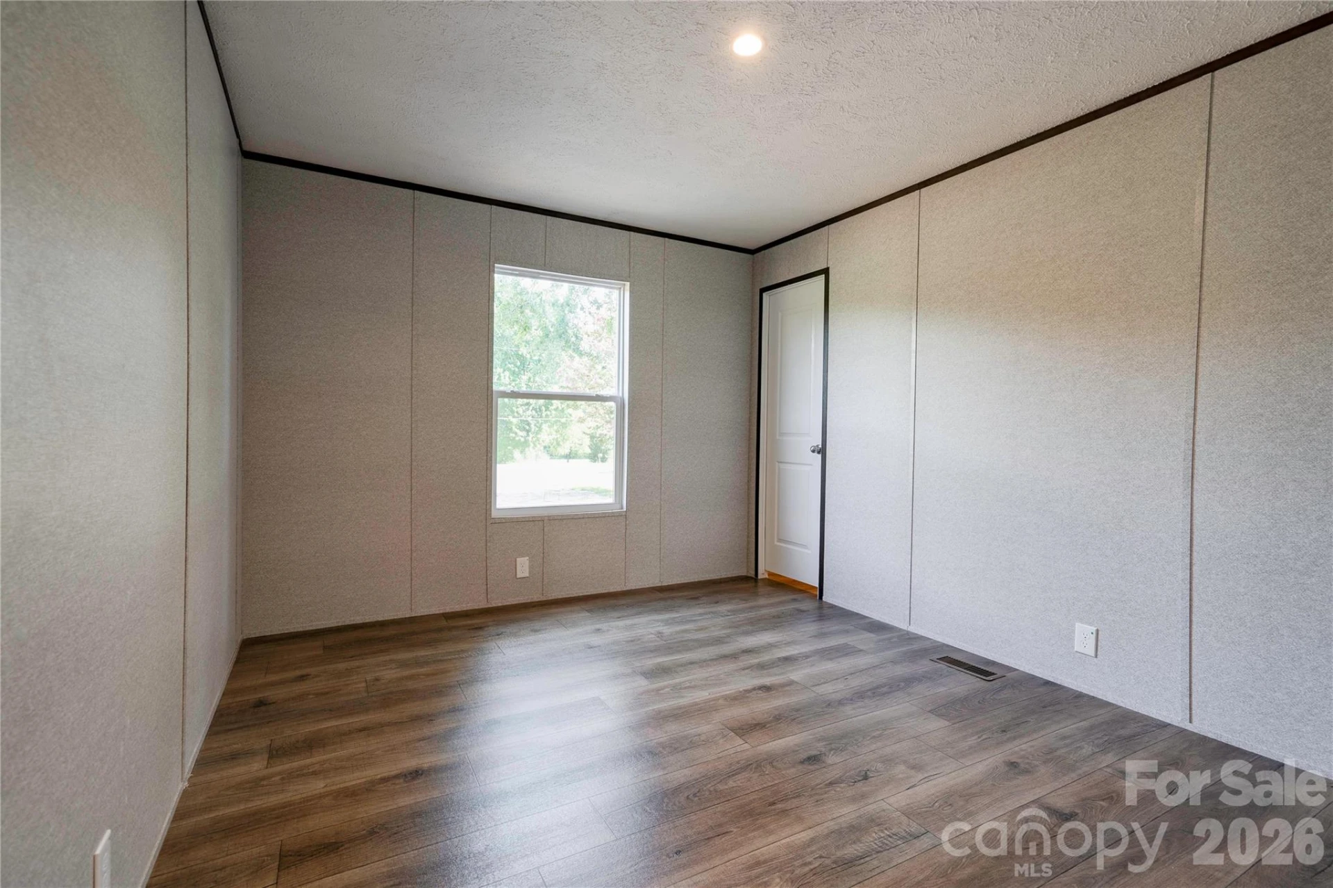 453 Thompson Road - Photo 20