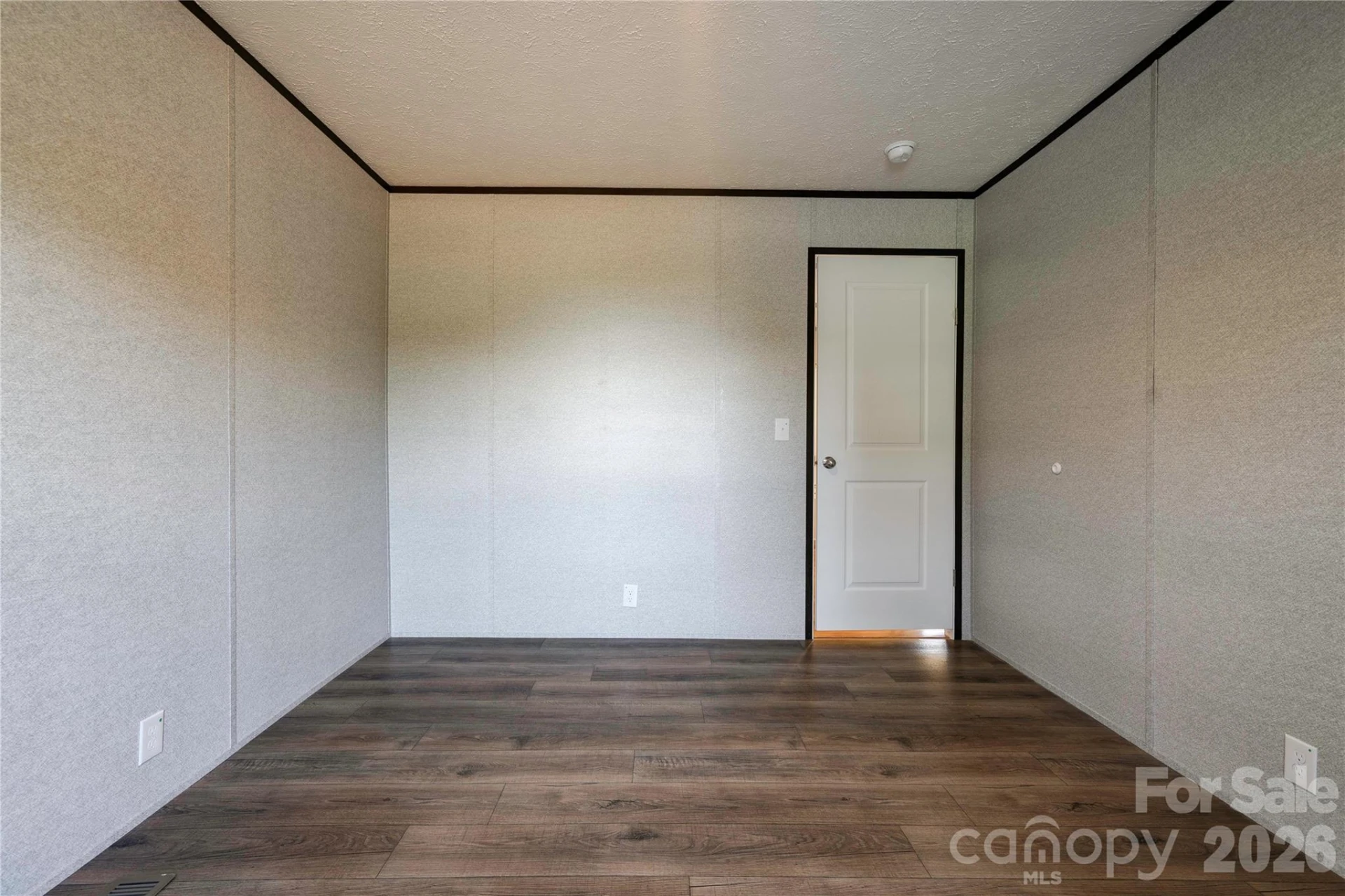 453 Thompson Road - Photo 22