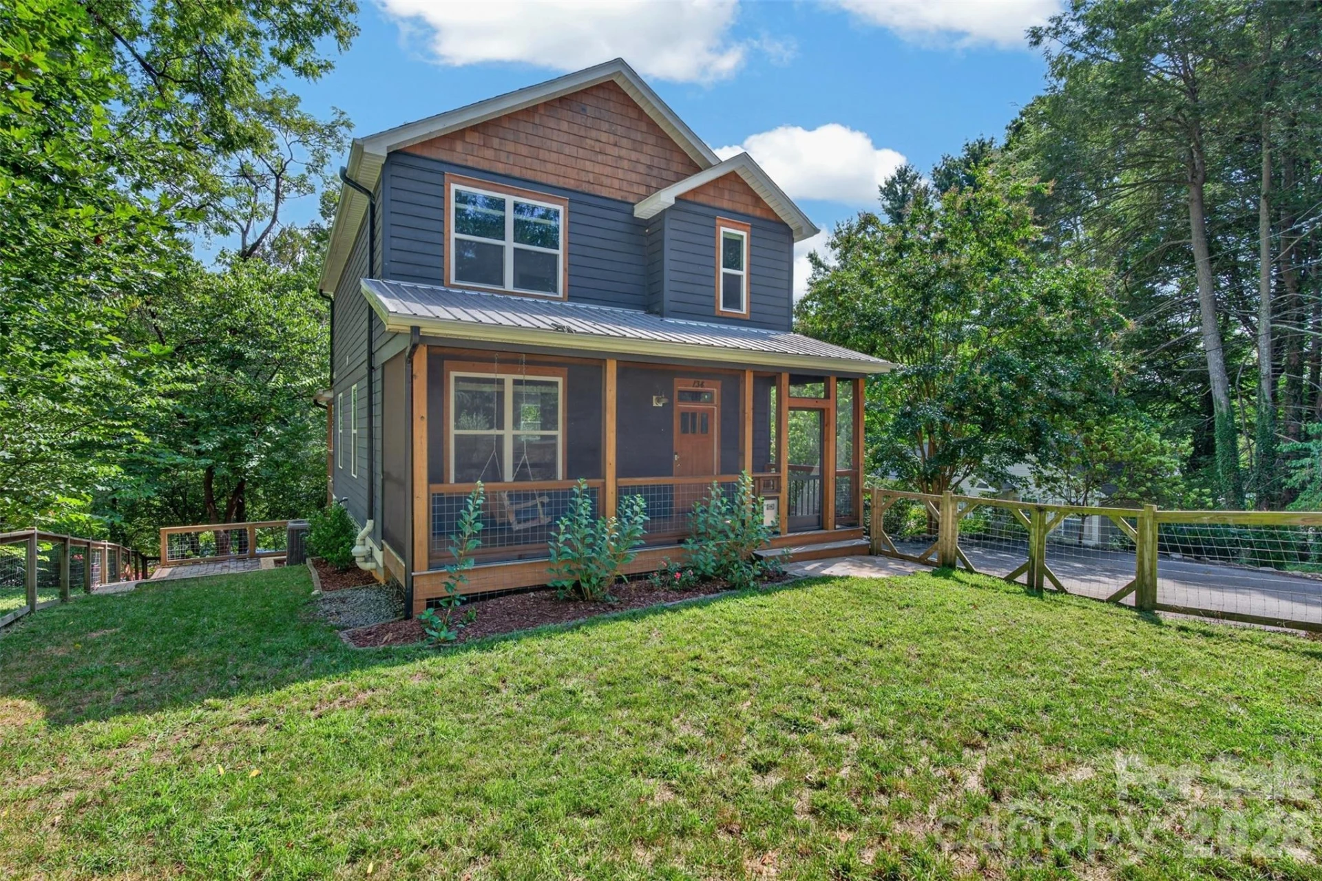 134 Shelburne Road - Photo 3