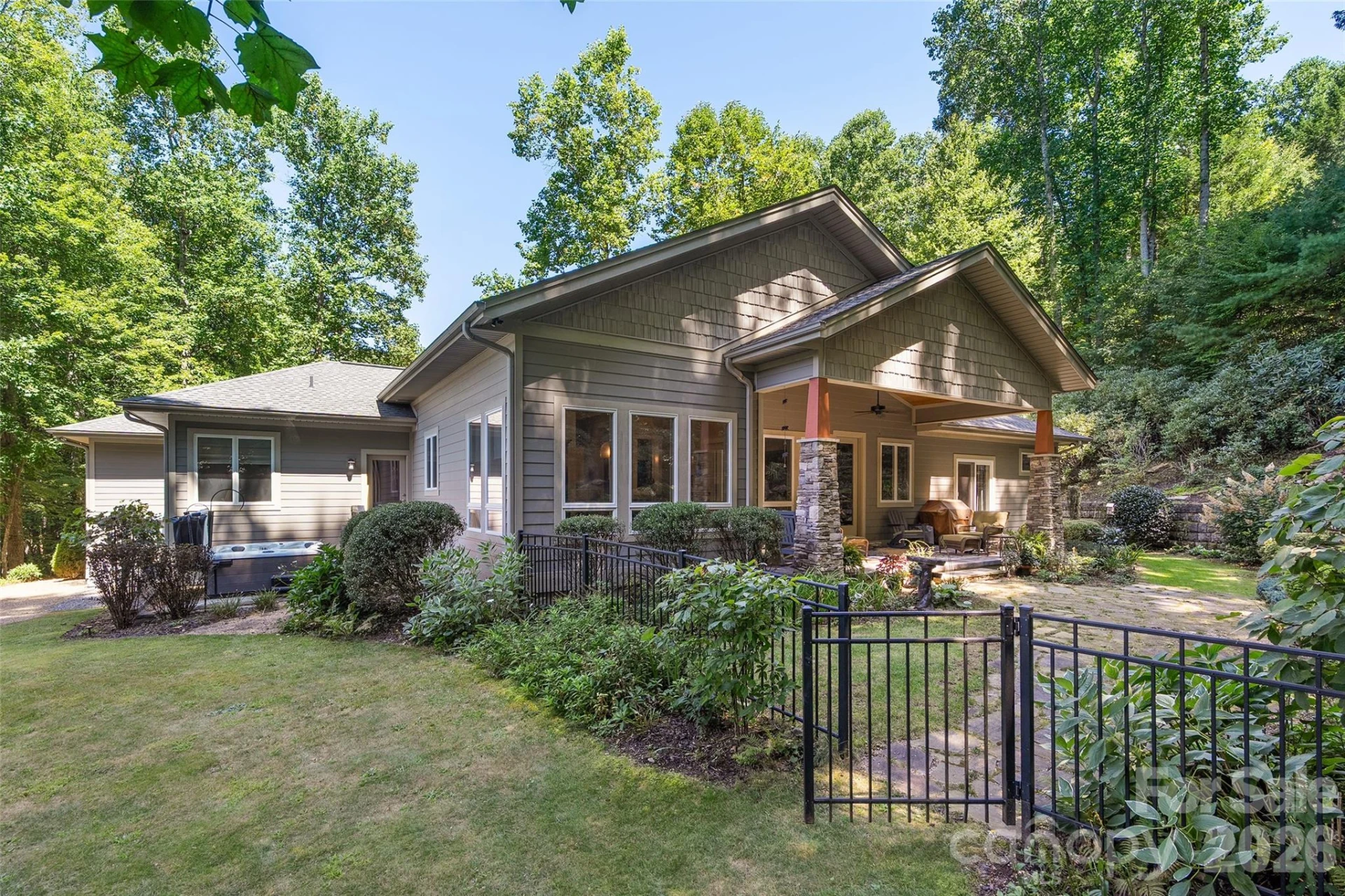 330 Sanctuary Drive - Photo 33