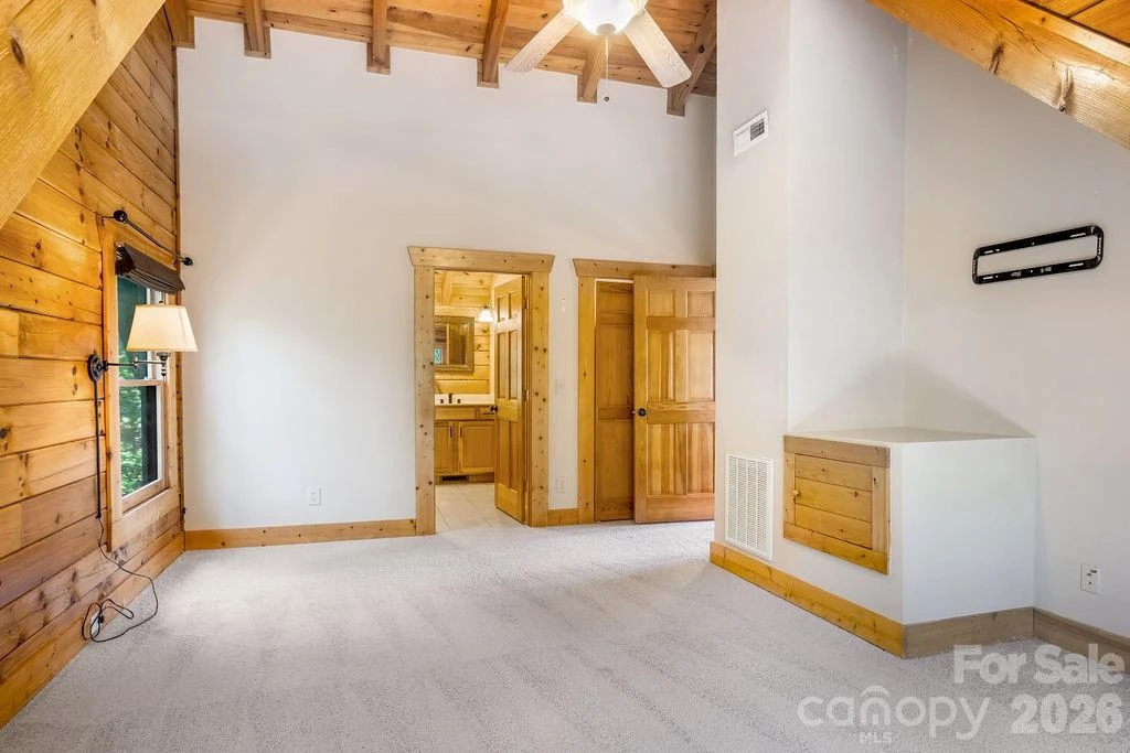 447 Hidden Lake Parkway - Photo 23