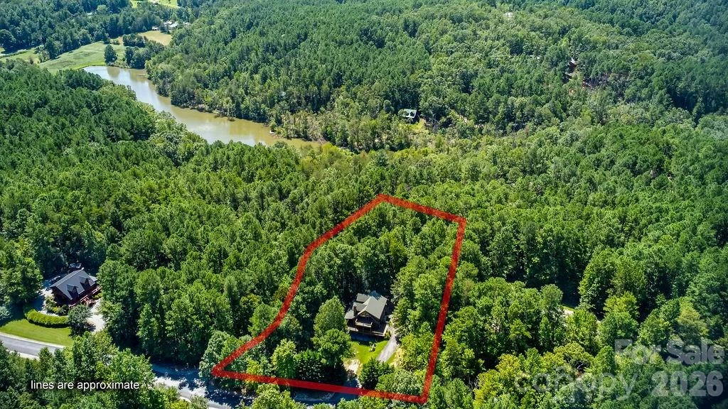 447 Hidden Lake Parkway - Photo 29