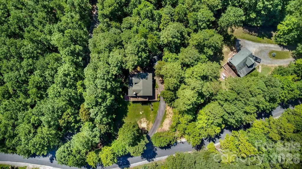 447 Hidden Lake Parkway - Photo 30