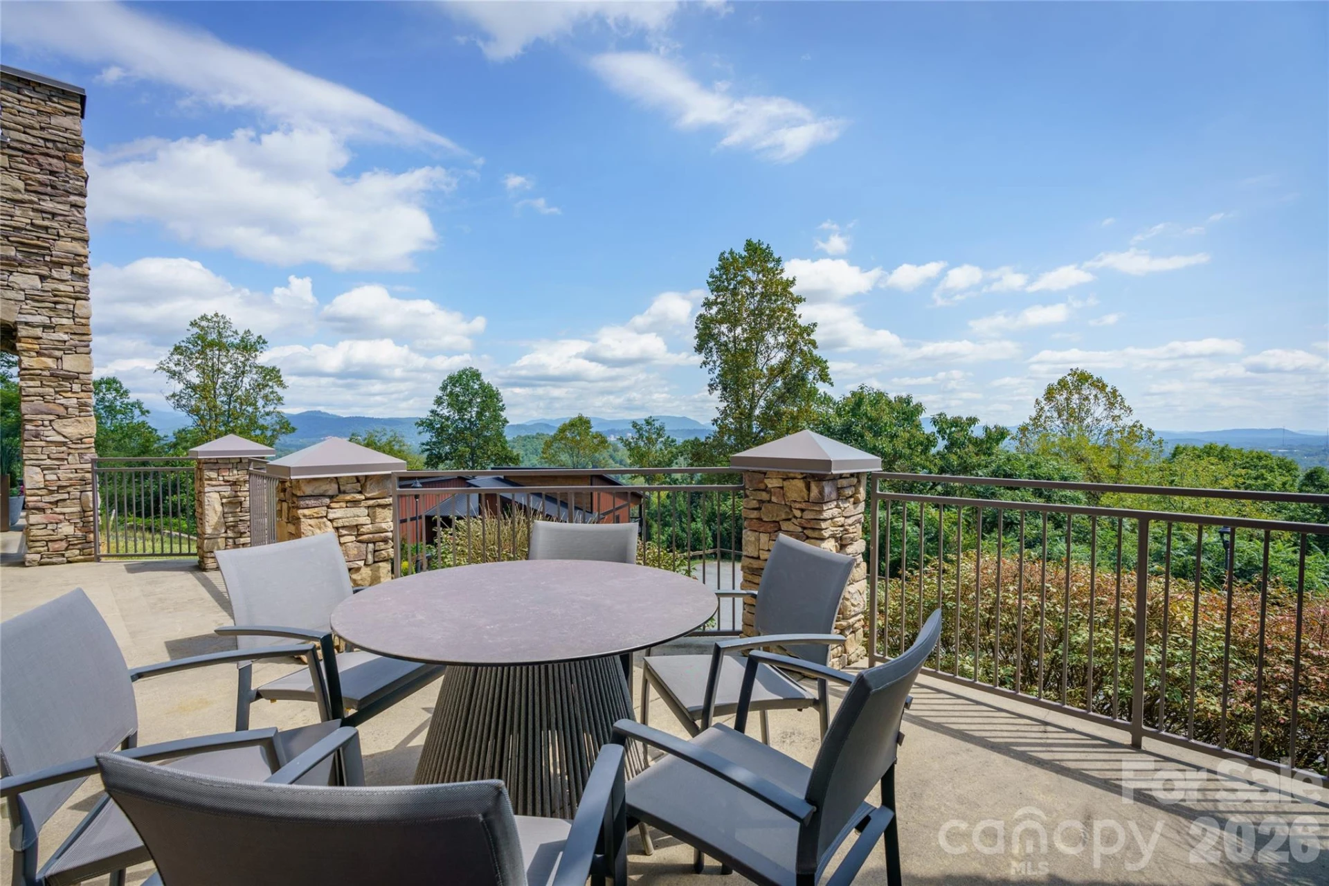 4 Chimney Crest Drive #J - Photo 5