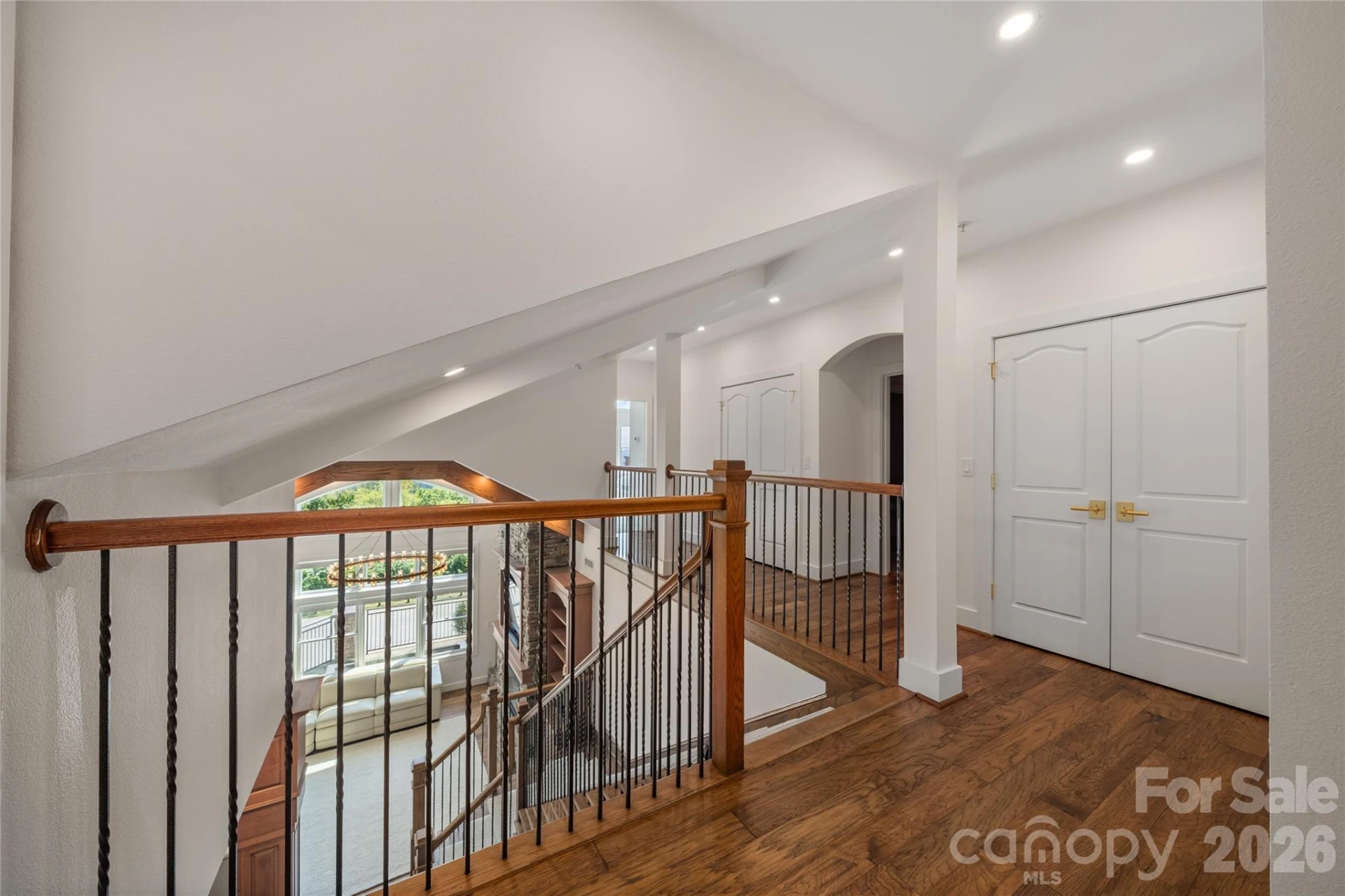 4 Chimney Crest Drive #J - Photo 27