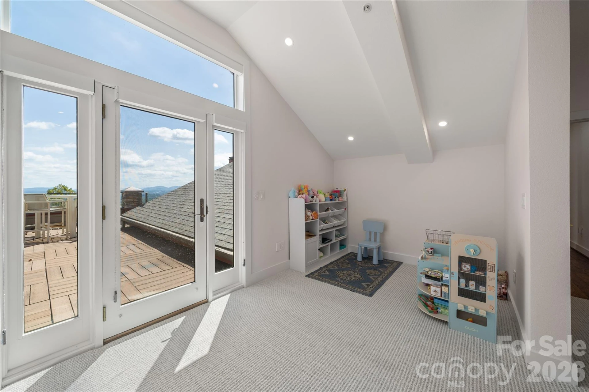 4 Chimney Crest Drive #J - Photo 34