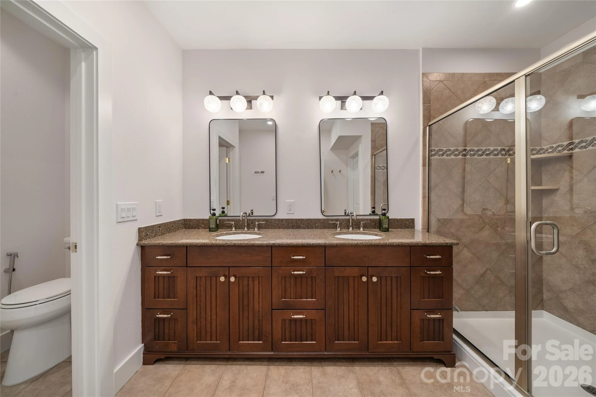 4 Chimney Crest Drive #J - Photo 38