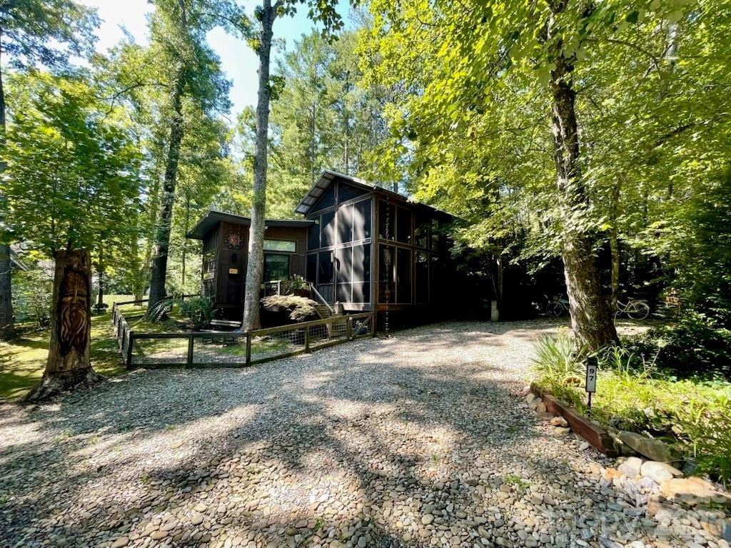 97 Fairway Drive - Photo 2