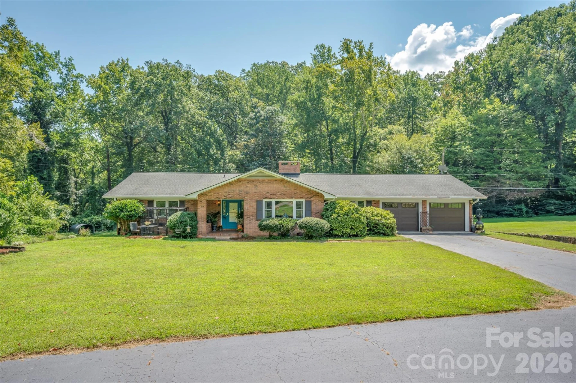 15 Meadowlark Drive