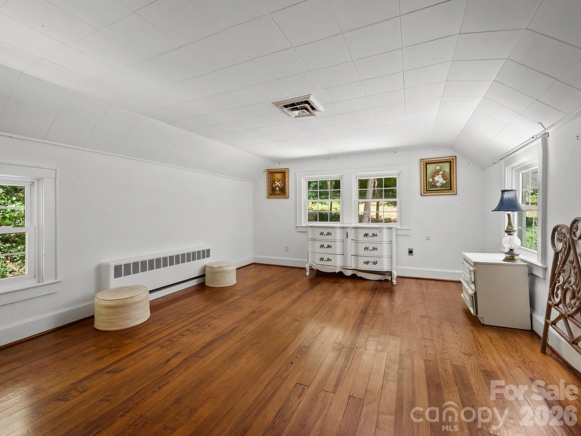 689 S Trade Street - Photo 16