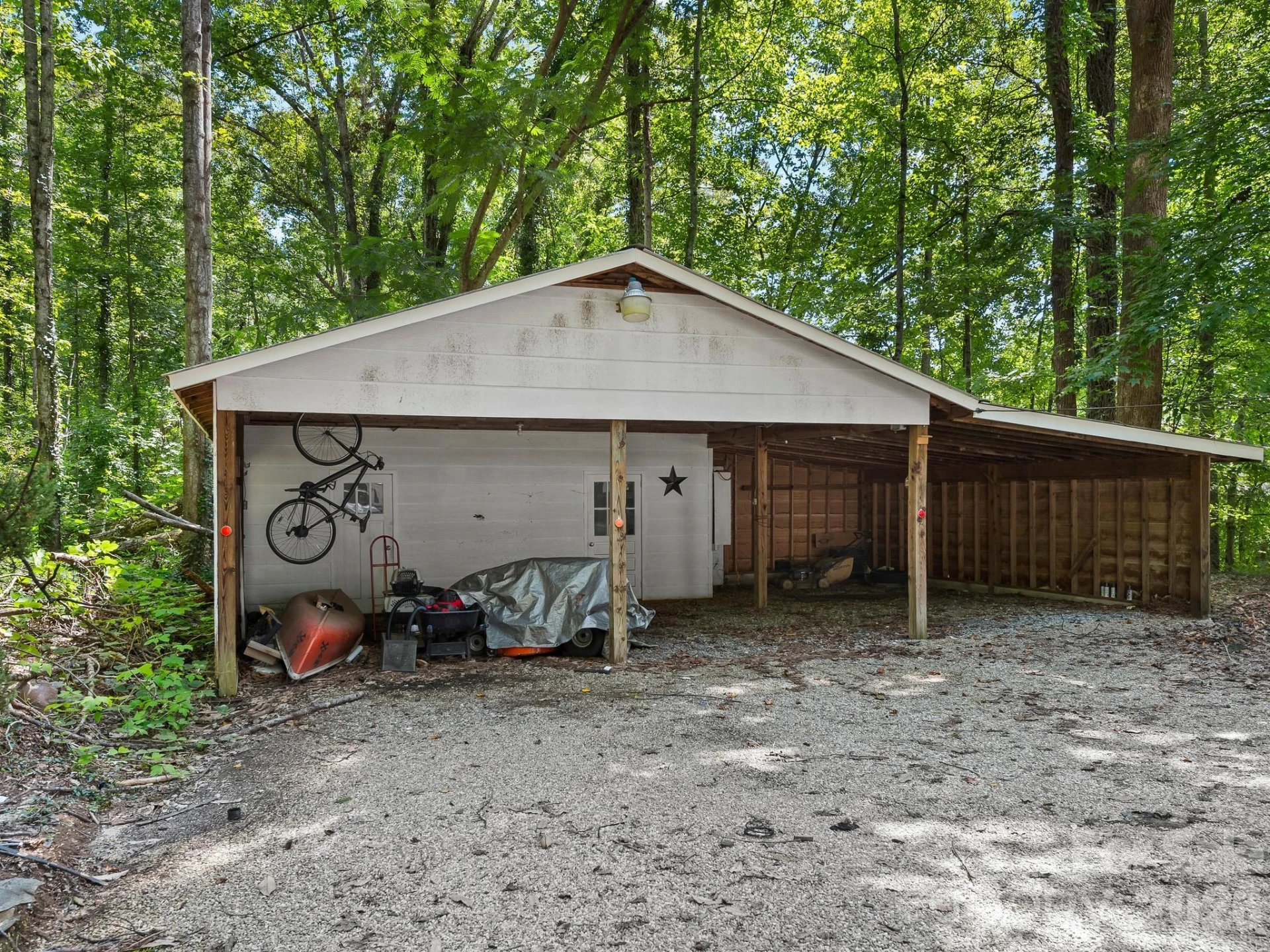 689 S Trade Street - Photo 28