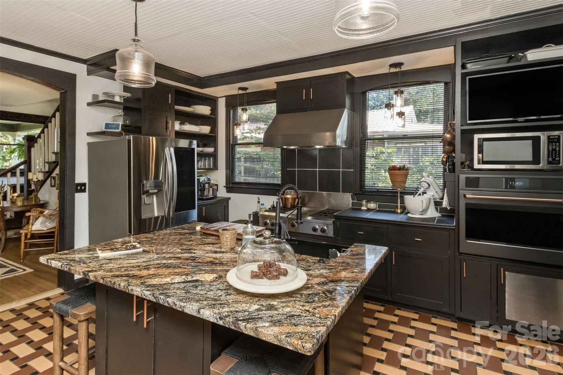 293 Fairview Road - Photo 9