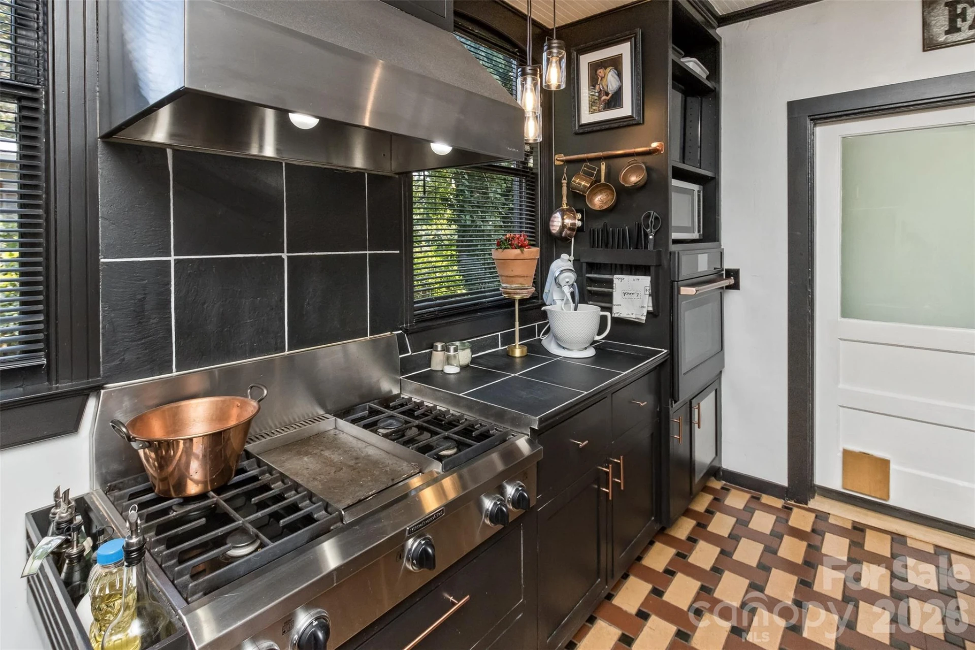 293 Fairview Road - Photo 11