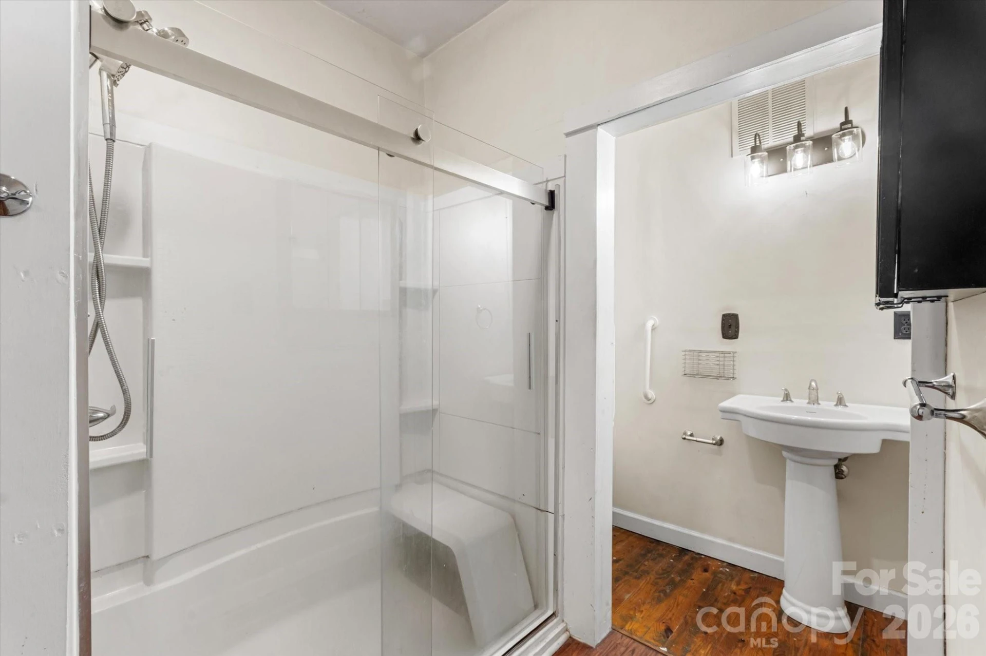 466 Miller Avenue - Photo 9