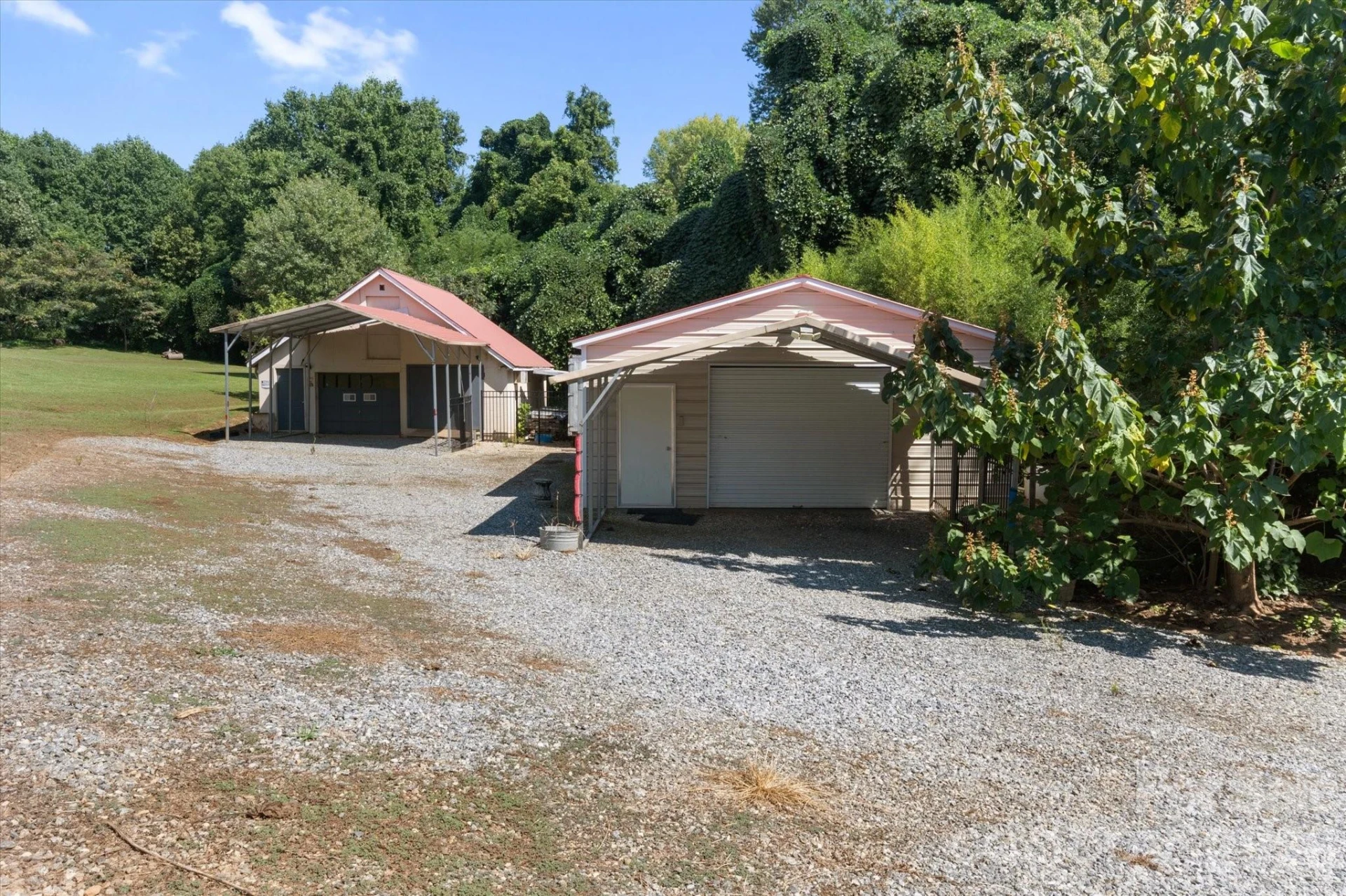 466 Miller Avenue - Photo 33