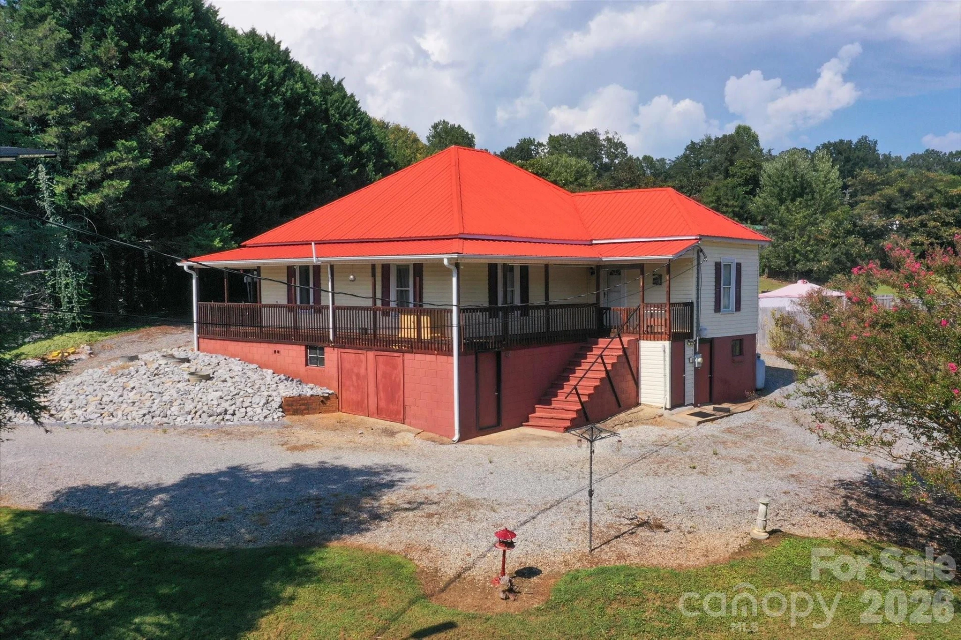 466 Miller Avenue - Photo 45