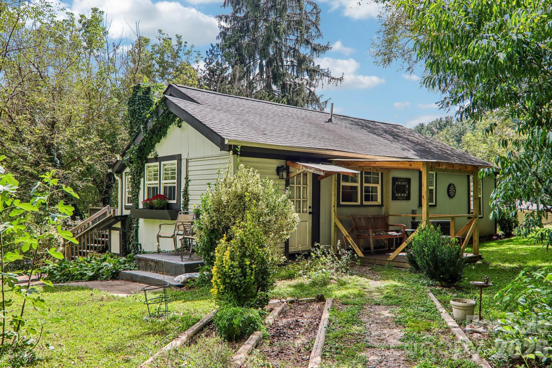 418 Sharptown Road