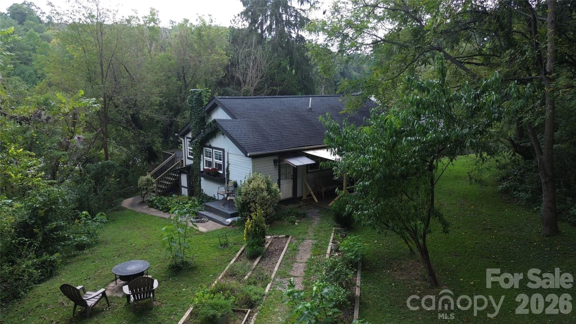 418 Sharptown Road - Photo 2