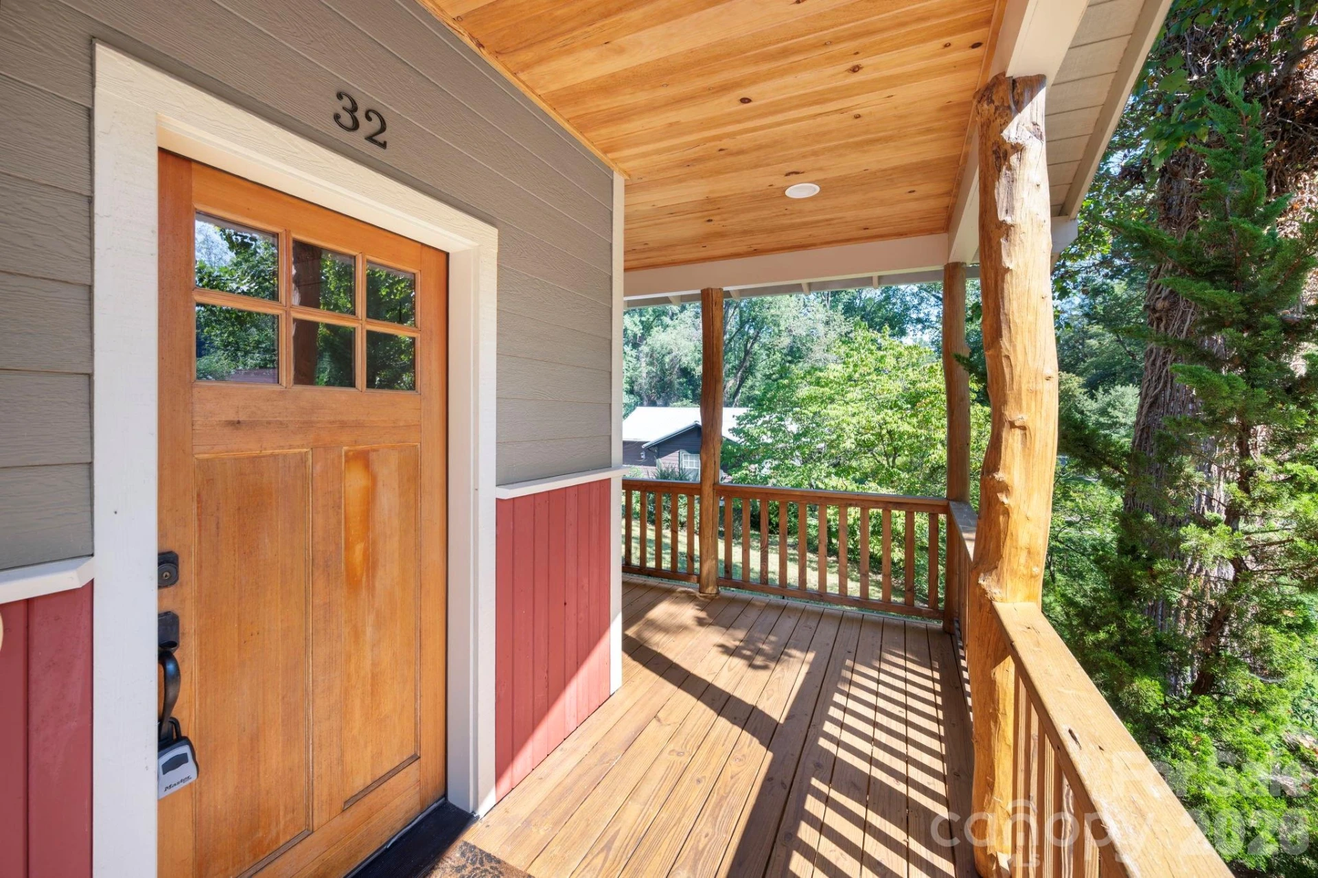 32 Florida Avenue - Photo 2