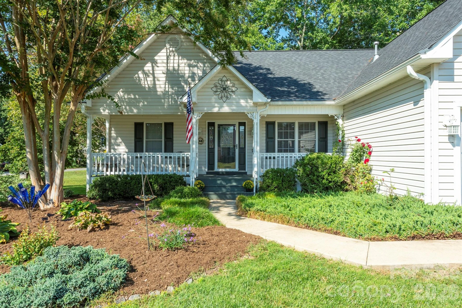 38 Eden Glen Road - Photo 2