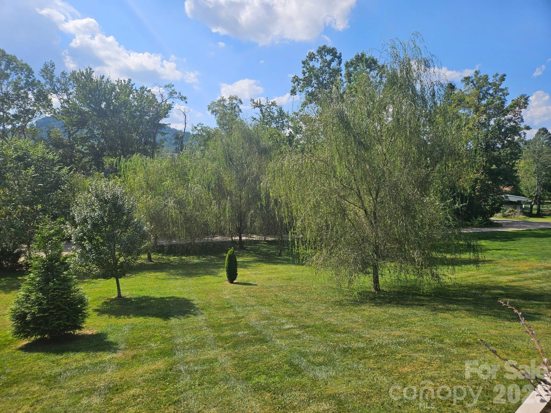 8 W Haven Lane - Photo 19