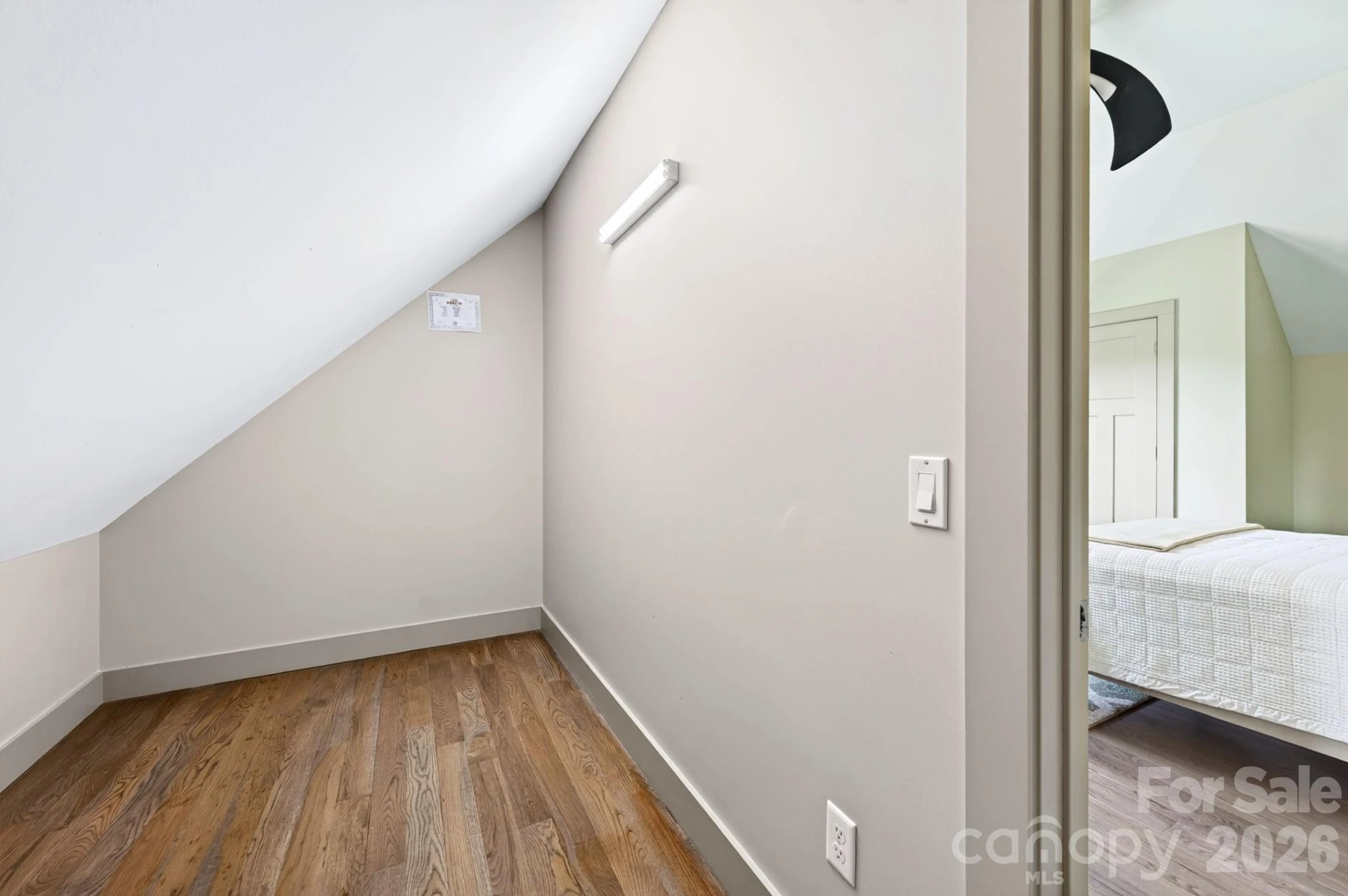 8 W Haven Lane - Photo 26