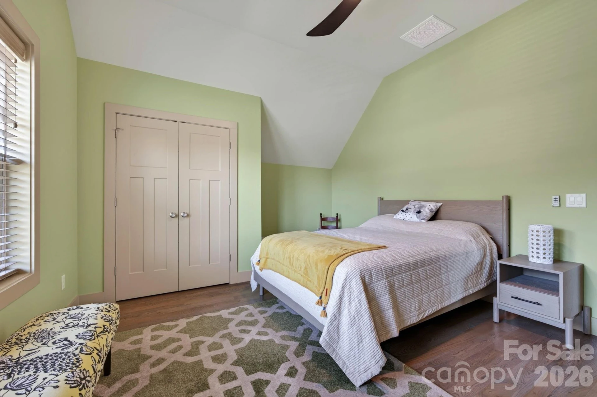 8 W Haven Lane - Photo 28