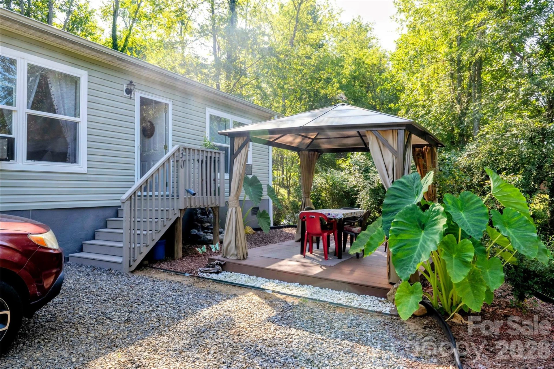 30 & 32 W Skyland Circle - Photo 2