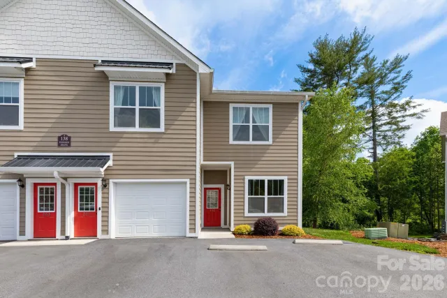 138 Foxden Drive, Fletcher, NC, 28732