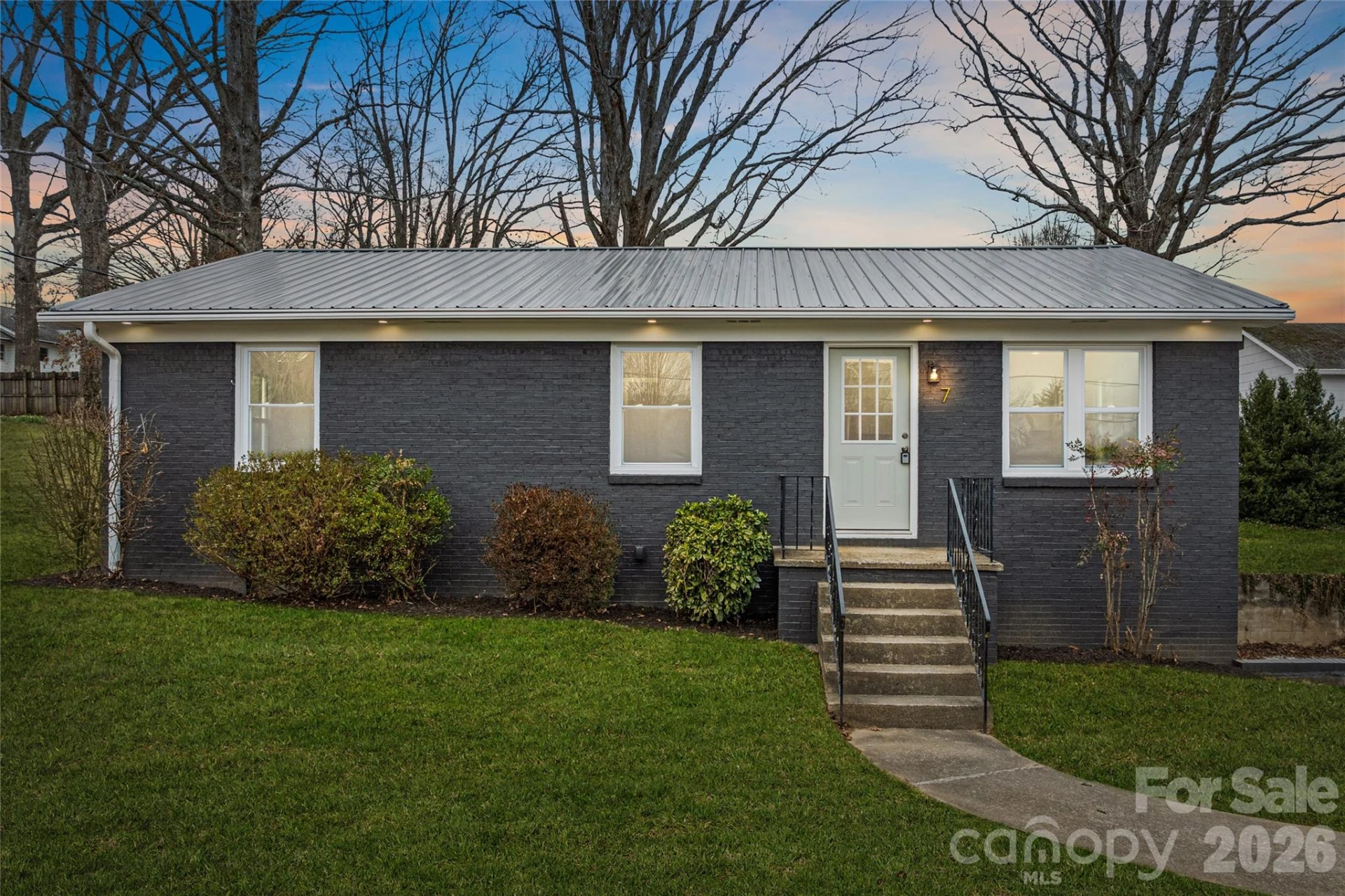 7 Browndale Road