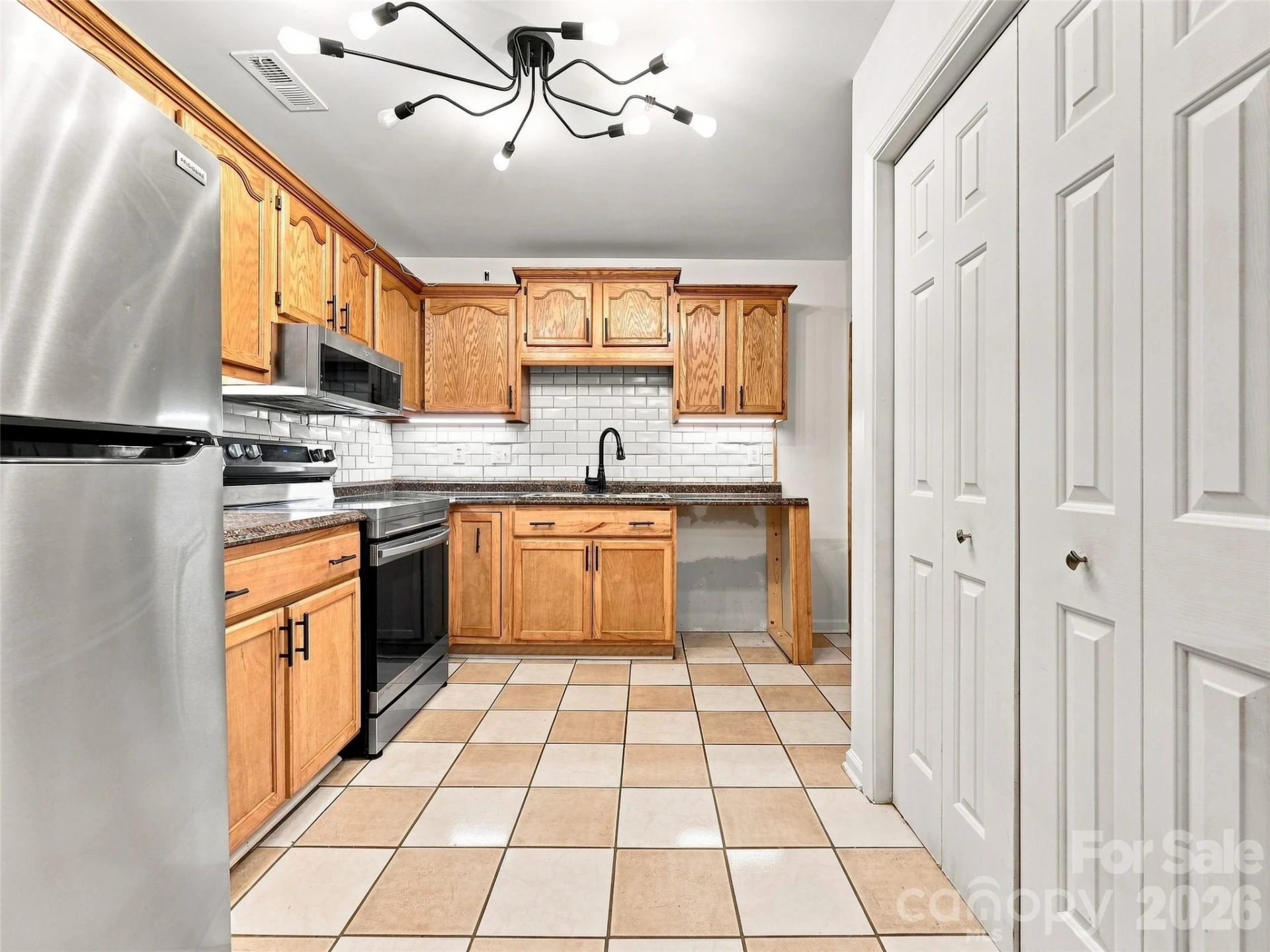 19 Krista Circle #E - Photo 12