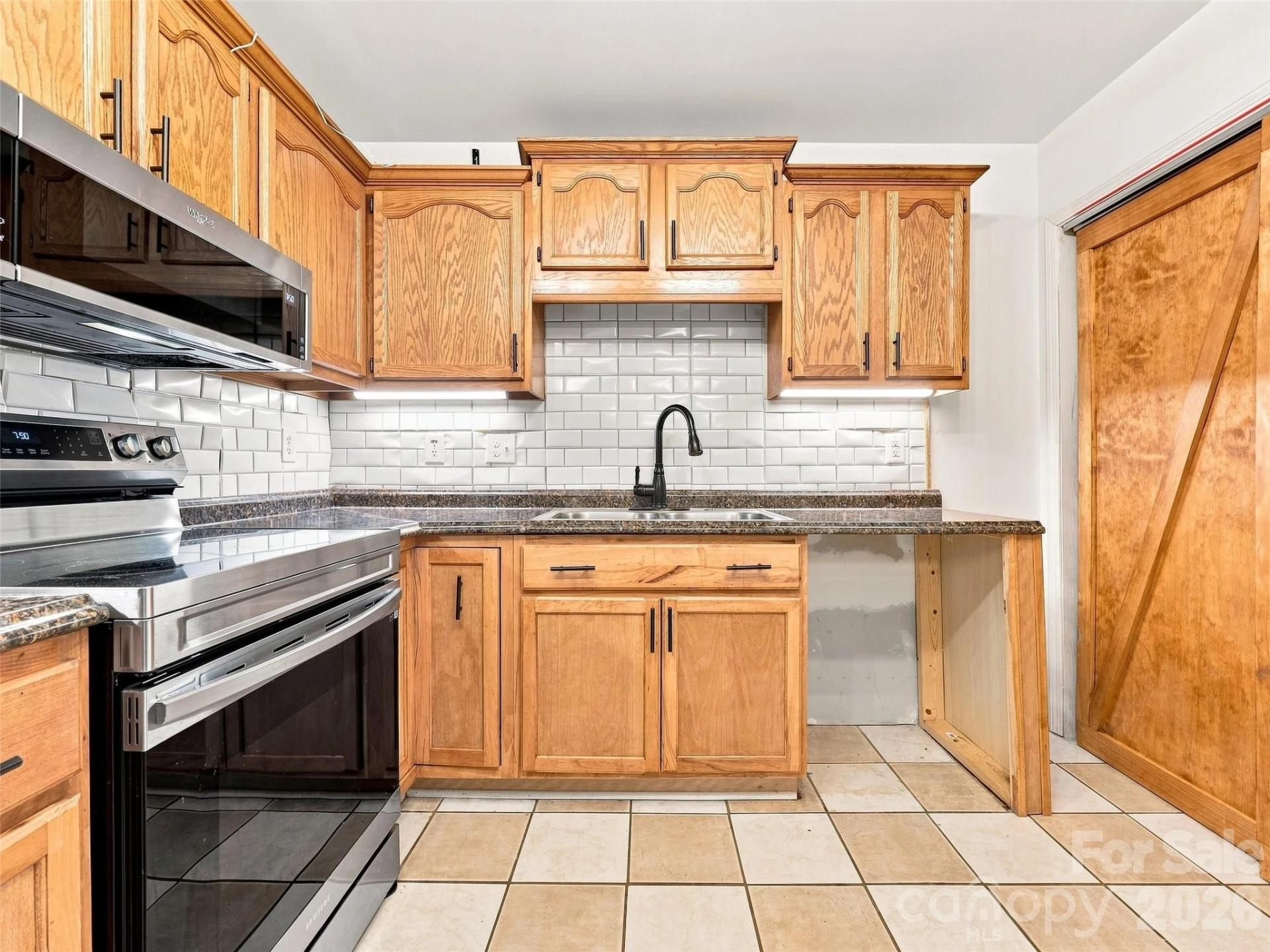 19 Krista Circle #E - Photo 17
