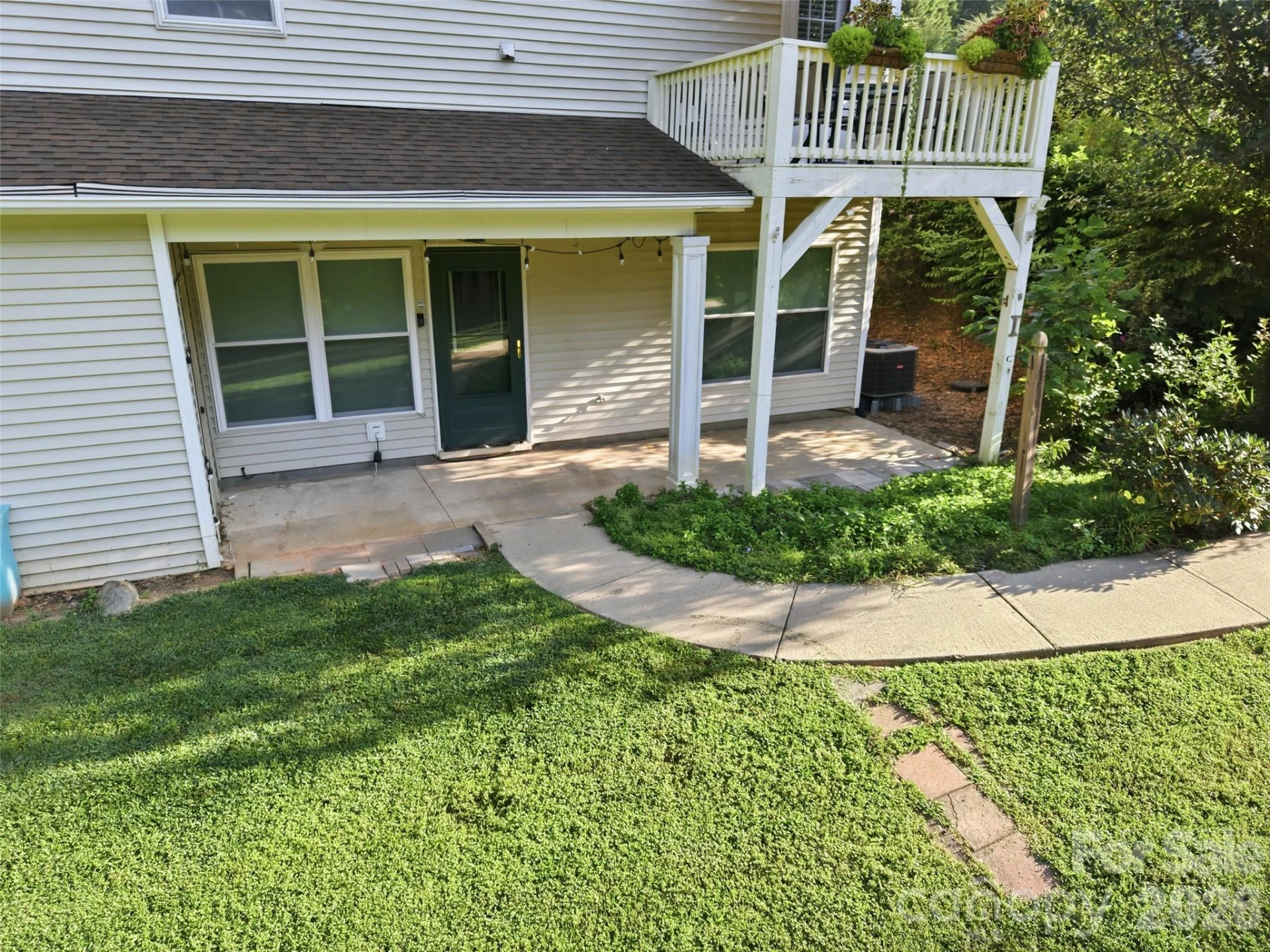 19 Krista Circle #E - Photo 27