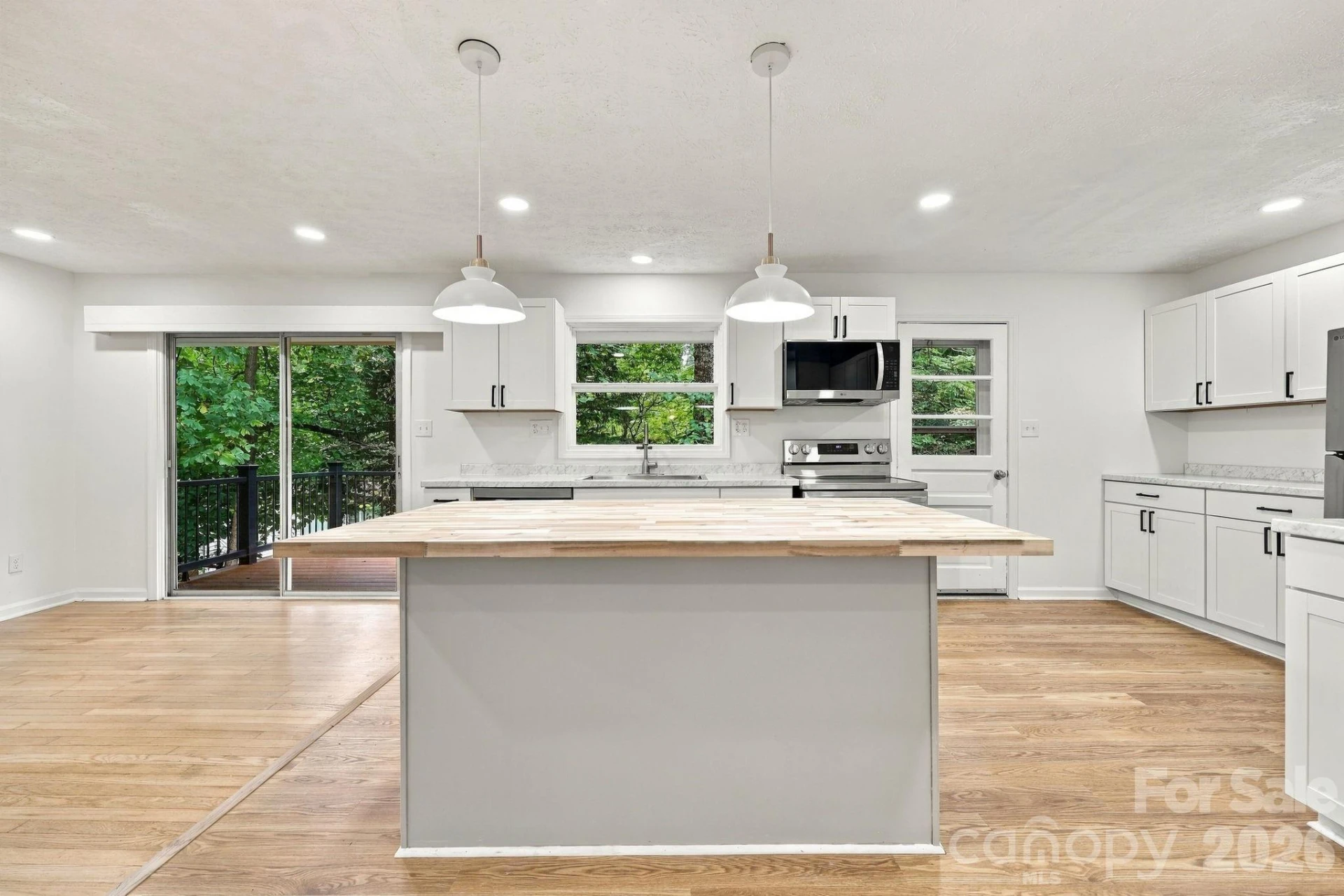 104 Disosway Street - Photo 8