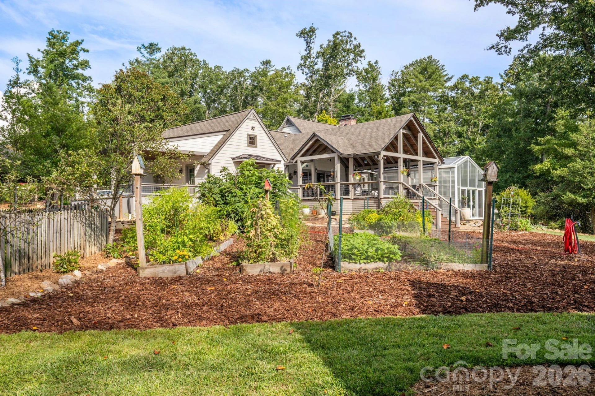 1 Orchid Lane - Photo 2